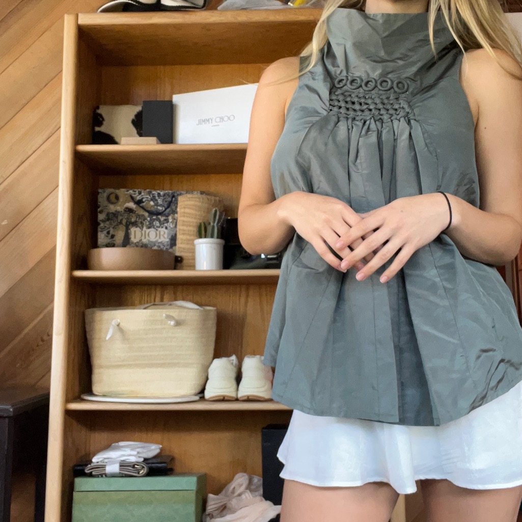 Grey Statement Top